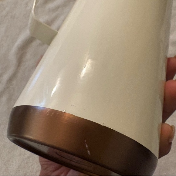 Stanley Stay-Hot 24 oz Camp Mug Gilded Marshmellow - Picture 3 of 9